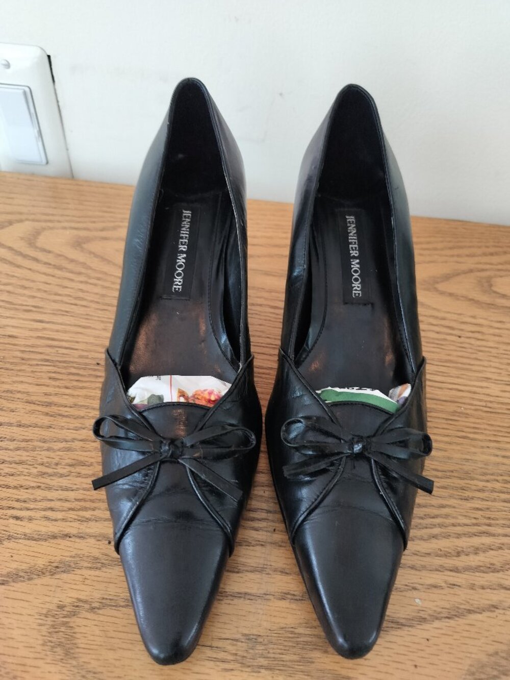 Black Ladies Leather Heels with Bow